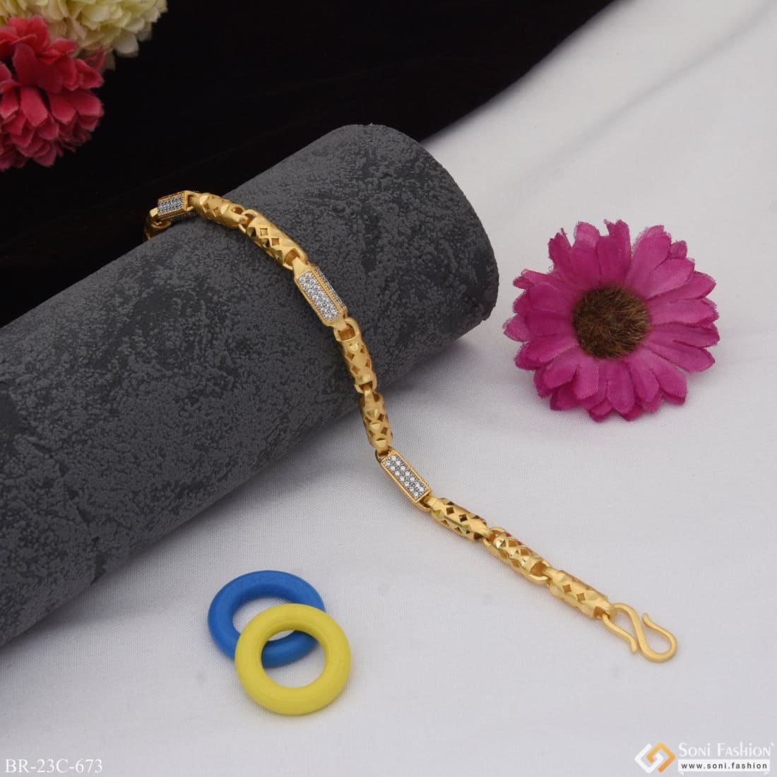Twinkling Fashionable Fusion Golden Stone Beads Beautiful Women Bangles  Bracelets for girls